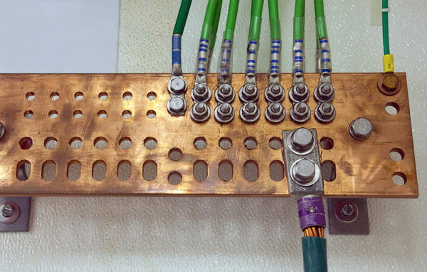 Mastering Grounding for Shielded Network Cabling: A Modern Guide